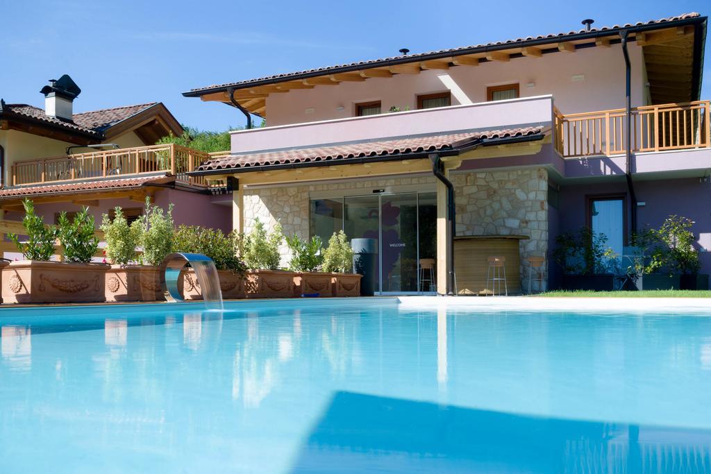 דרו Agriturismo Vin E Amor מראה חיצוני תמונה